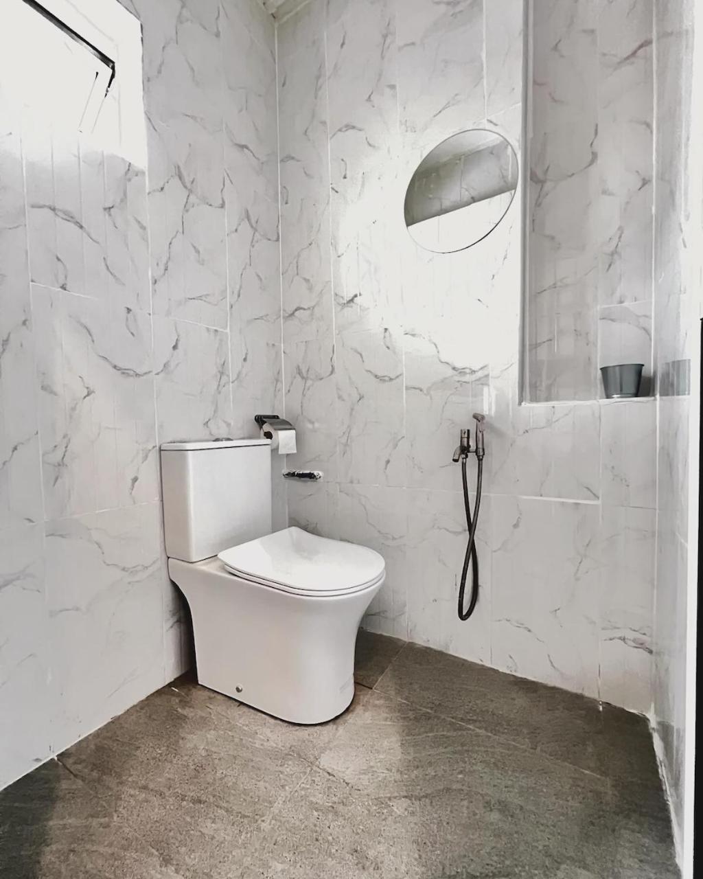 Apartment Pertak Siring At